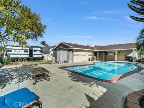 575 N Lincoln   Avenue, Fullerton, CA