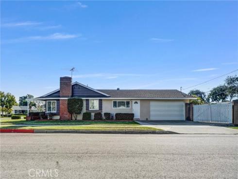 575 N Lincoln   Avenue, Fullerton, CA