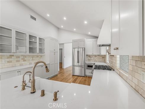 881 N Ford , Fullerton, CA