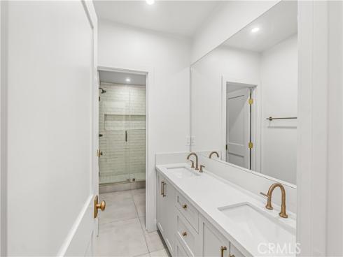 881 N Ford , Fullerton, CA