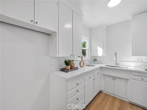 2100 W Valencia Drive, Fullerton, CA