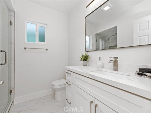 1219 N Raymond Avenue, Fullerton, CA