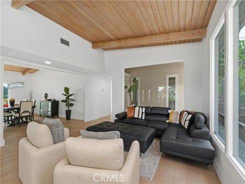 1219 N Raymond Avenue, Fullerton, CA