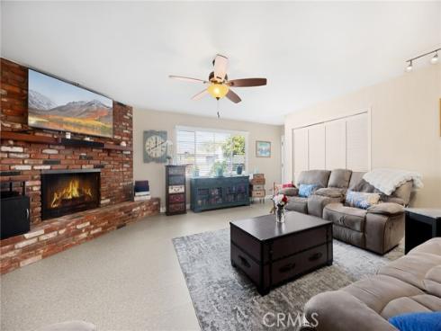 1819 W Olive Avenue, Fullerton, CA