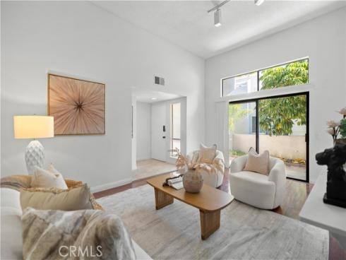 1536 Windsor , Fullerton, CA