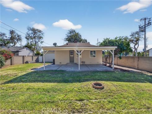 467 W Orangethorpe  , Fullerton, CA