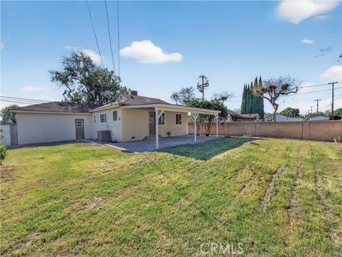 467 W Orangethorpe  , Fullerton, CA