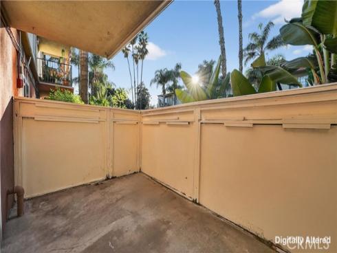 400 N Acacia D16 , Fullerton, CA