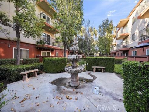 400 N Acacia D16 , Fullerton, CA