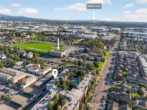 400 N Acacia  D16 , Fullerton, CA