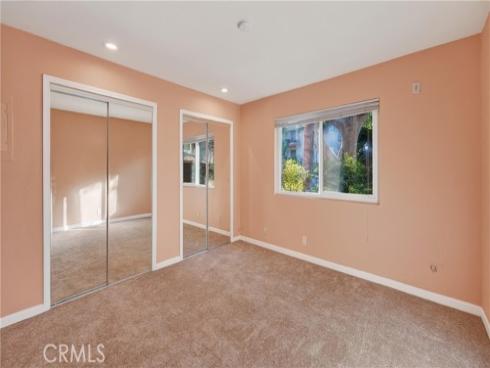 400 N Acacia D16 , Fullerton, CA