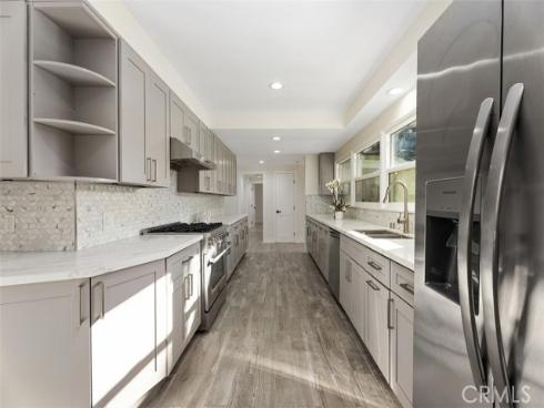 3030 San Juan Dr , Fullerton, CA