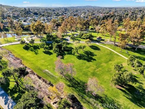 3000  Associated  60  Road, Fullerton, CA