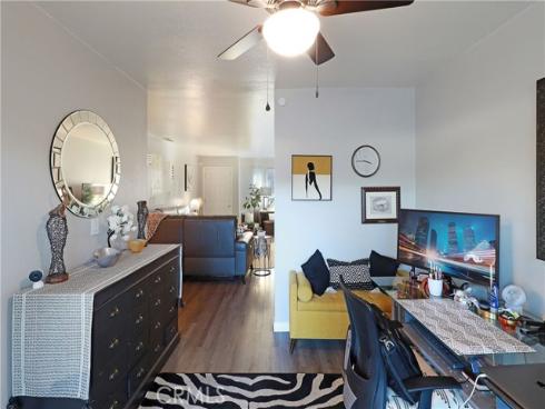 1318 Victoria B , Fullerton, CA