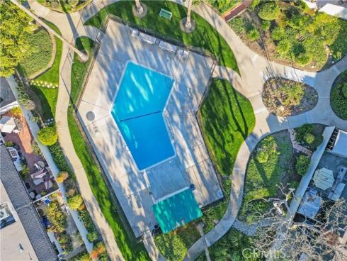 1318 Victoria B , Fullerton, CA