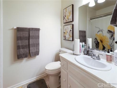 1318 Victoria B , Fullerton, CA