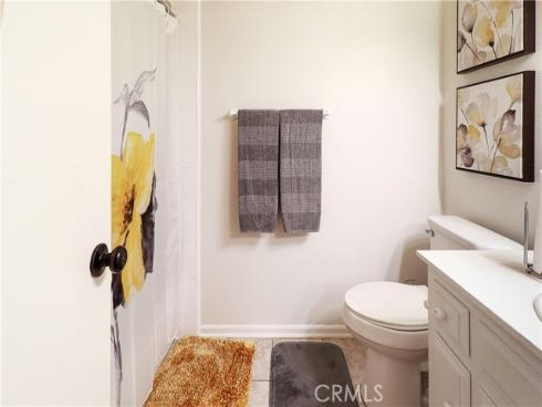 1318 Victoria B , Fullerton, CA