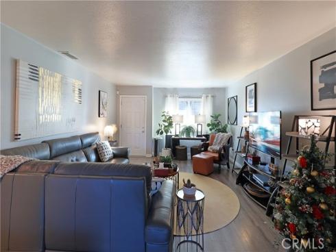 1318 Victoria B , Fullerton, CA