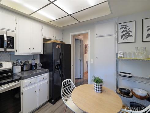 1318 Victoria B , Fullerton, CA