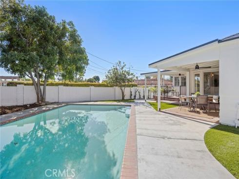 840 Grandview Avenue, Fullerton, CA