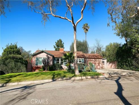 1060 Grandview , Fullerton, CA