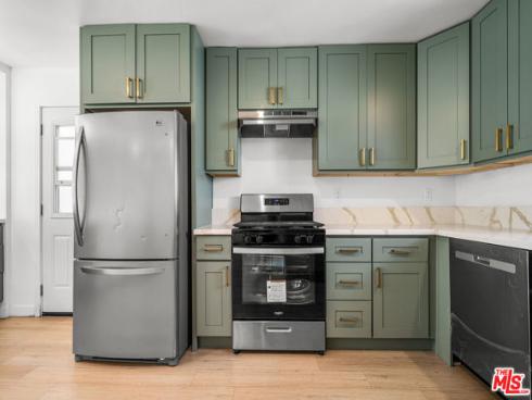 801 S Courtney Avenue, Fullerton, CA