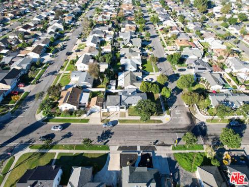 801 S Courtney Avenue, Fullerton, CA