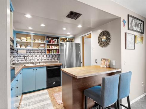 1323 Cameo Lane , Fullerton, CA