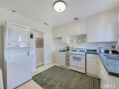 1343 W Oak , Fullerton, CA