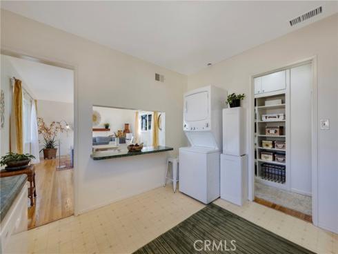 1343 W Oak , Fullerton, CA