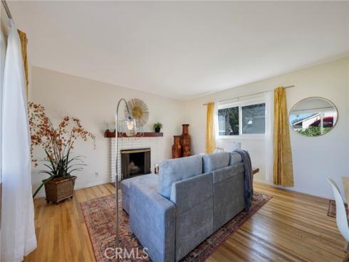 1343 W Oak , Fullerton, CA