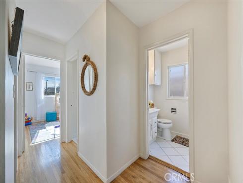 1343 W Oak , Fullerton, CA