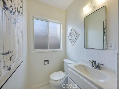 1343 W Oak , Fullerton, CA