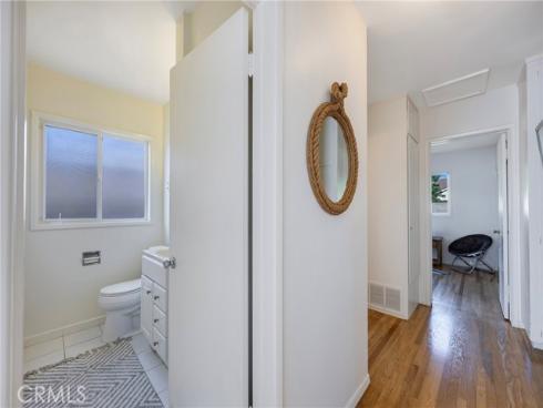 1343 W Oak , Fullerton, CA