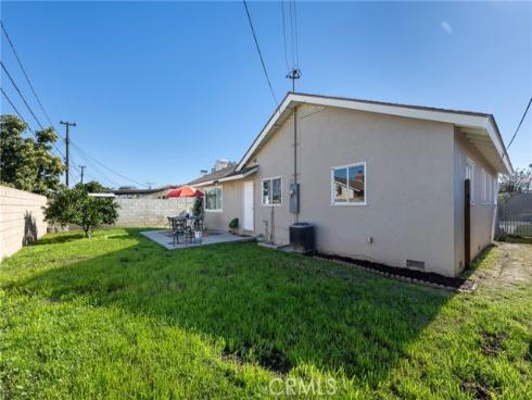 1343 W Oak , Fullerton, CA