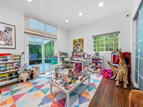 1232 W Valencia Mesa Drive, Fullerton, CA