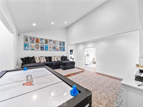 1232 W Valencia Mesa Drive, Fullerton, CA