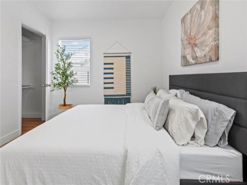 128 S Citrus Avenue, Fullerton, CA