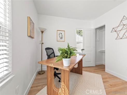 128 S Citrus Avenue, Fullerton, CA