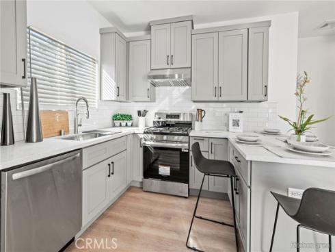 128 S Citrus Avenue, Fullerton, CA