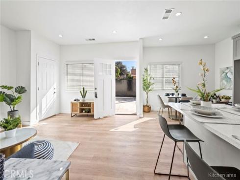 128 S Citrus Avenue, Fullerton, CA