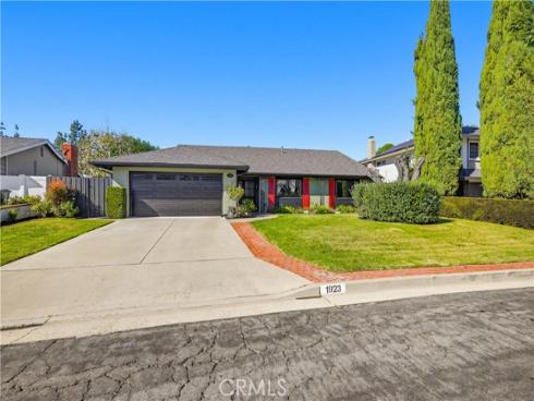 1923 Overlook Road , Fullerton, CA