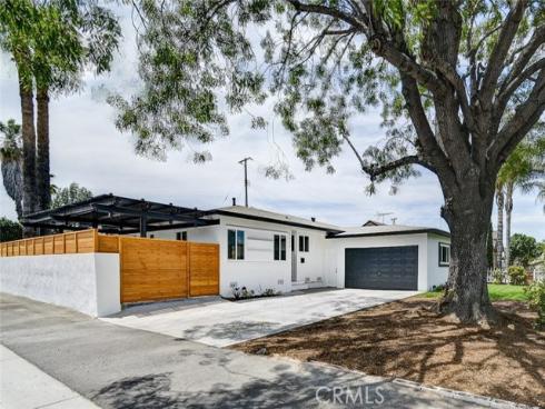 1613 S Roosevelt Avenue, Fullerton, CA