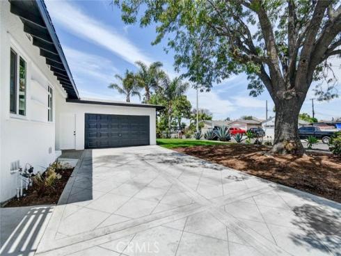 1613 S Roosevelt Avenue, Fullerton, CA