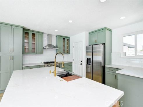 1613 S Roosevelt Avenue, Fullerton, CA