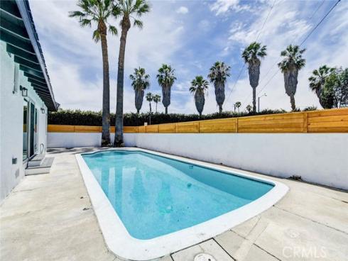 1613 S Roosevelt Avenue, Fullerton, CA