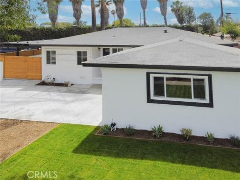 1613 S Roosevelt Avenue, Fullerton, CA