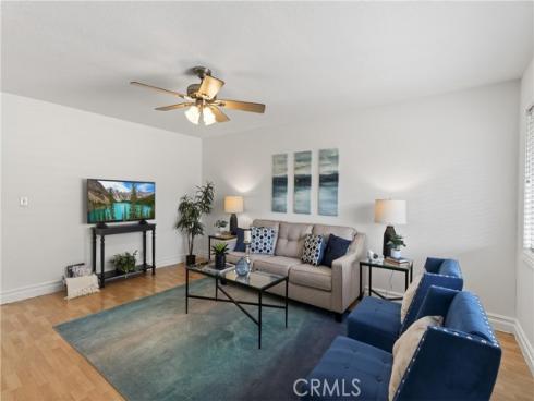 1752 E Commonwealth 102 , Fullerton, CA