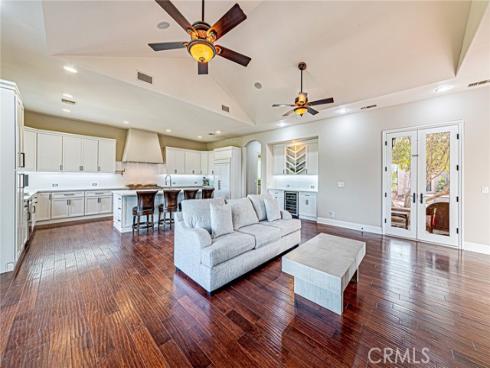 1241 W Valencia Mesa  , Fullerton, CA