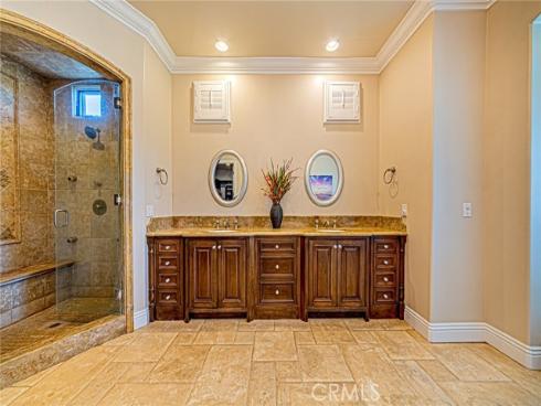 1241 W Valencia Mesa  , Fullerton, CA